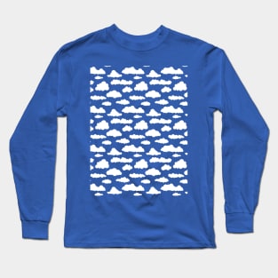 Sunny sky: White cartoon clouds in a repeating pattern Long Sleeve T-Shirt